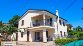 Отель Apartman Hana  Ичичи